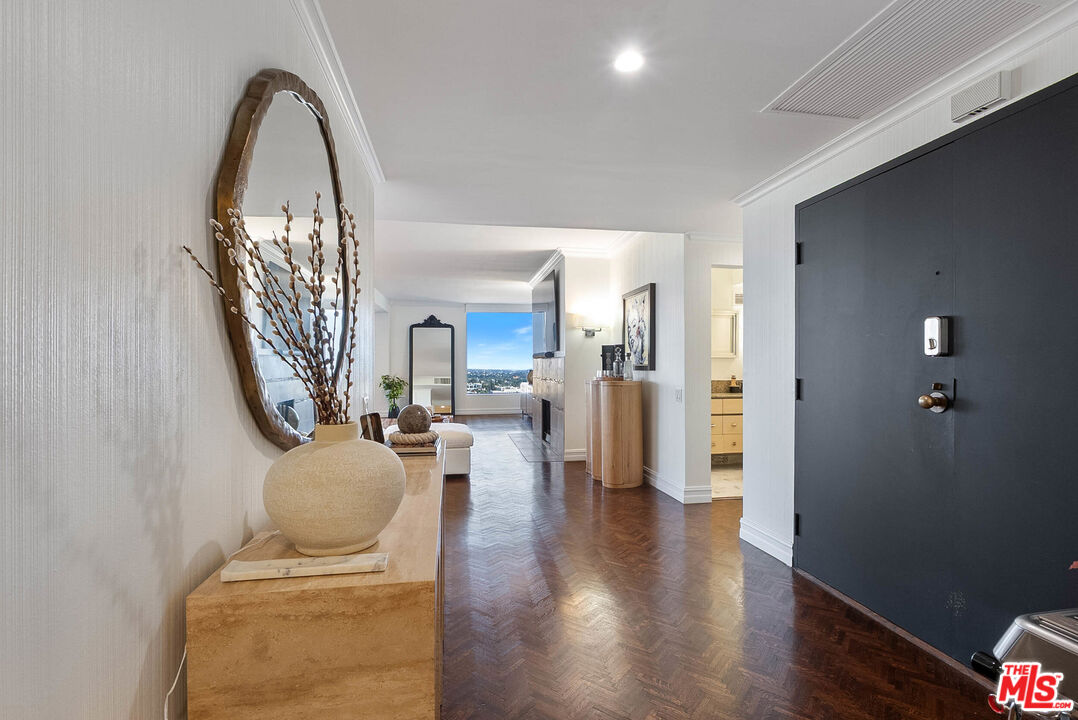 10590 Wilshire Boulevard, Unit 1502 Los Angeles, CA 90024 - Photo 2 of 35