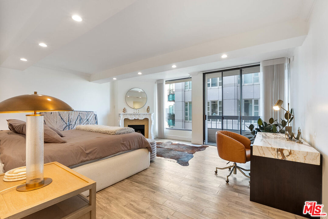 10590 Wilshire Boulevard, Unit 1502 Los Angeles, CA 90024 - Photo 21 of 35