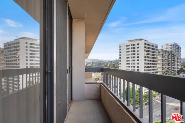 $10,990 | 10590 Wilshire Boulevard, Unit 1502, Los Angeles, CA 90024