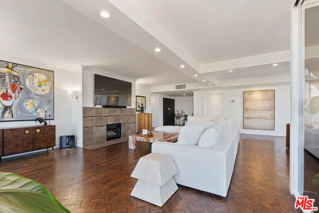 $10,990 | 10590 Wilshire Boulevard, Unit 1502, Los Angeles, CA 90024