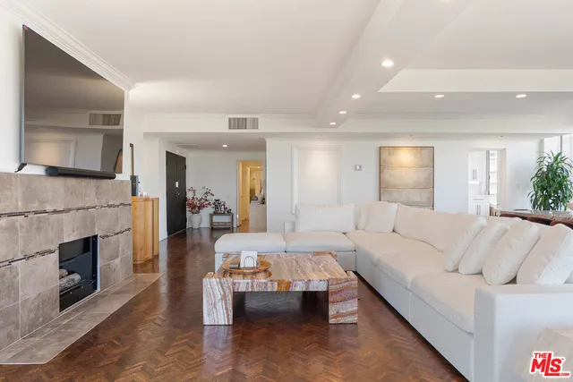 $10,990 | 10590 Wilshire Boulevard, Unit 1502, Los Angeles, CA 90024