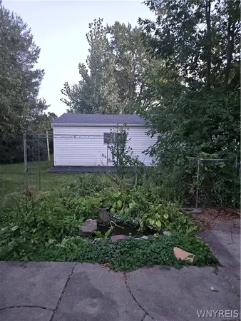 $264,900 | 667 Nash Road, North Tonawanda, NY 14120