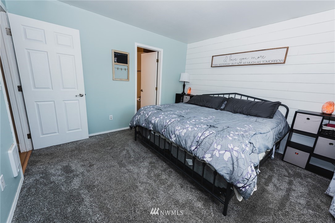 9540 178th Avenue Southwest Rochester, WA 98579 - Photo 13 of 20