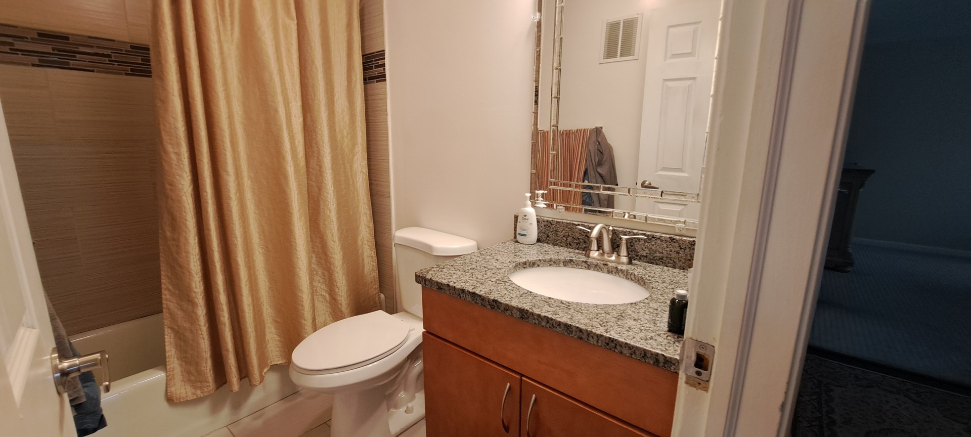 4949 Golf Road, Unit 406 Skokie, IL 60077 - Photo 12 of 17 Gallery Image 12