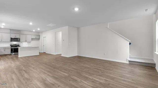 $459,900 | 809 Comice Pear Way, Willow Spring, NC 27592