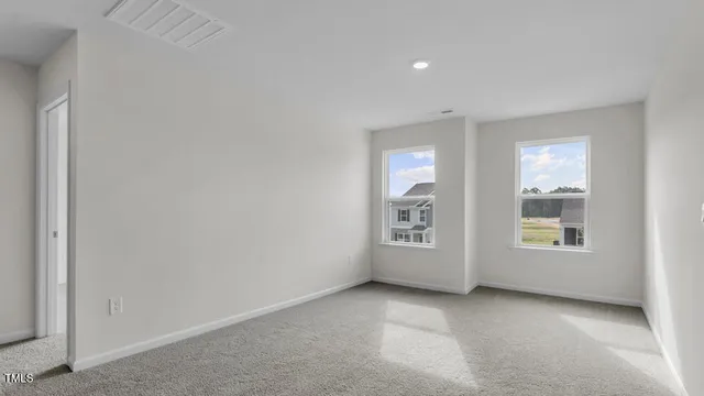 $459,900 | 809 Comice Pear Way, Willow Spring, NC 27592