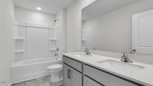 $459,900 | 809 Comice Pear Way, Willow Spring, NC 27592