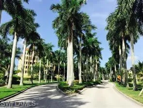 $25,000 | 2745 Tiburon Boulevard East, Unit 201, Naples, FL 34109