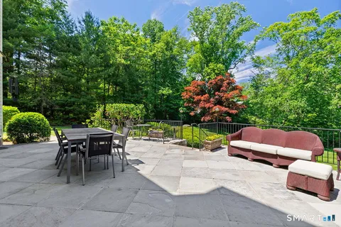 $5,195,000 | 25 Adams Lane, New Canaan, CT 06840