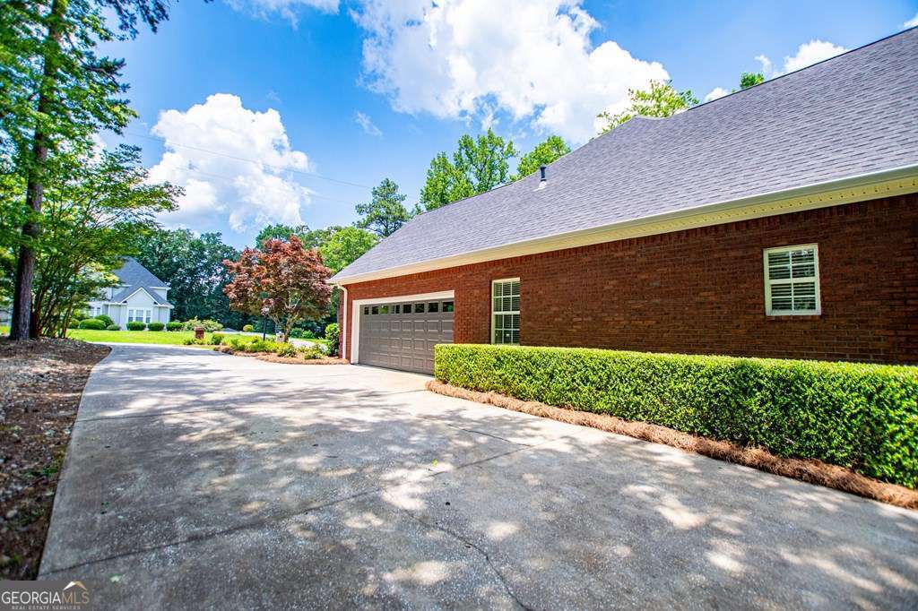 81 Castleman Road Carrollton, GA 30116 - Photo 3 of 74