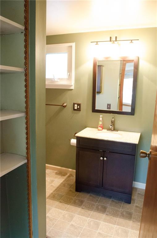 620 Hookstown Grade Road Coraopolis, PA 15108 - Photo 9 of 23 Gallery Image 9