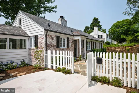 $795,000 | 612 Coventry Road, Towson, MD 21286