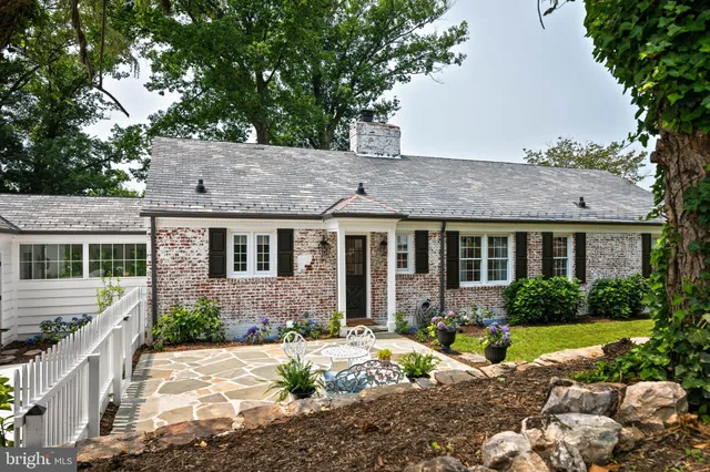 $795,000 | 612 Coventry Road, Towson, MD 21286