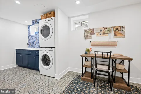 $795,000 | 612 Coventry Road, Towson, MD 21286