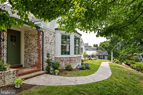 $795,000 | 612 Coventry Road, Towson, MD 21286