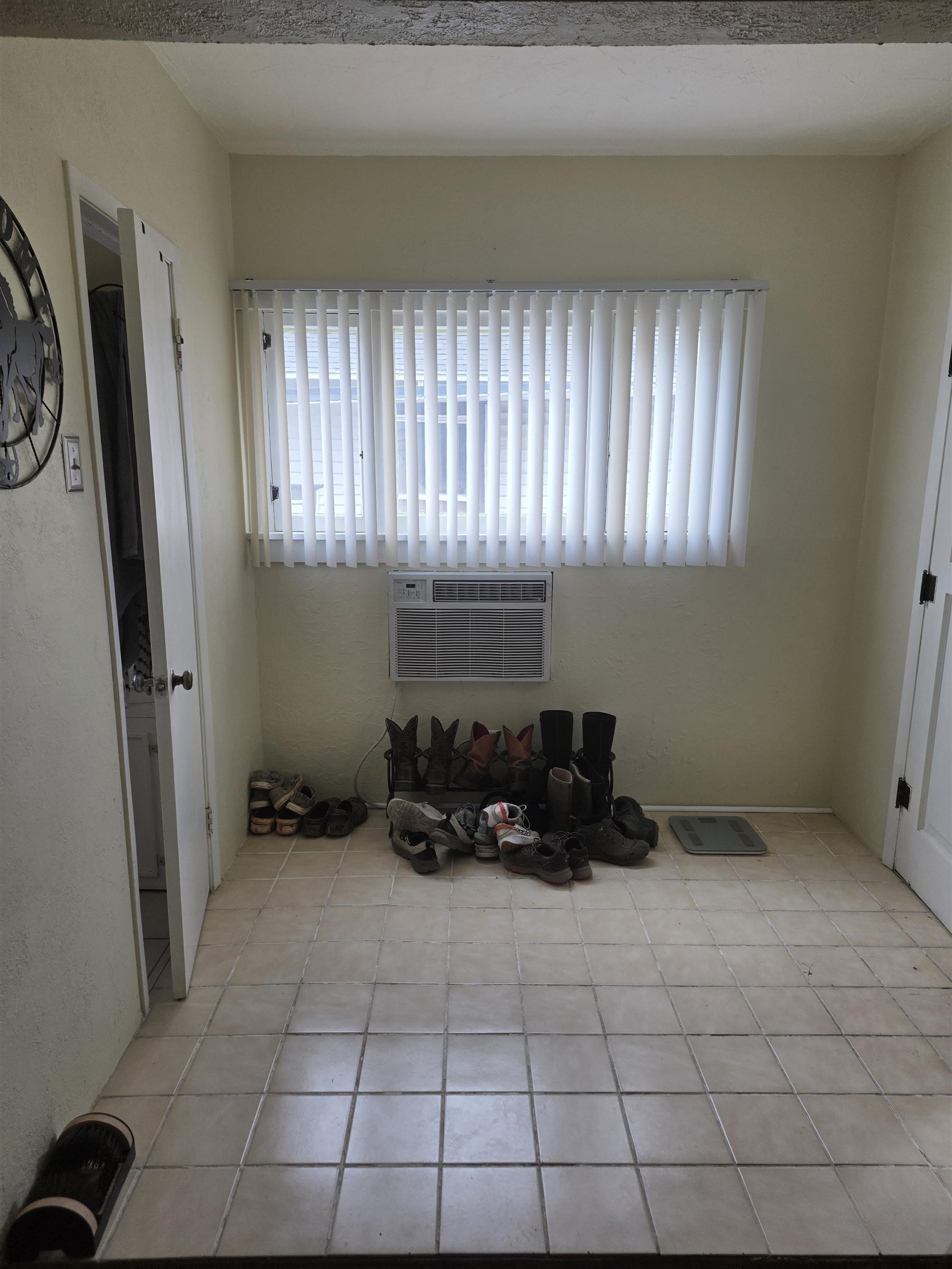 2441 Main Street Torrington, WY 82240 - Photo 9 of 17