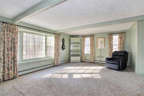 88 Kendall Road Boxborough, MA 01719 - Photo 10 of 25