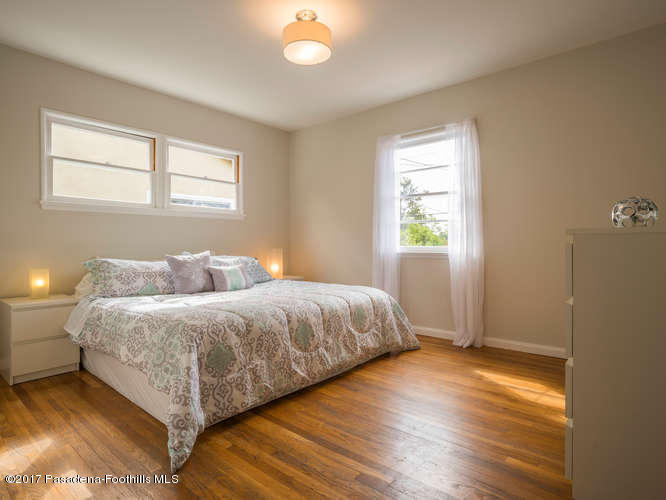 3230 Rida Street Pasadena, CA 91107 - Photo 10 of 17 3230 Rida St Pasadena CA 91107-small-013