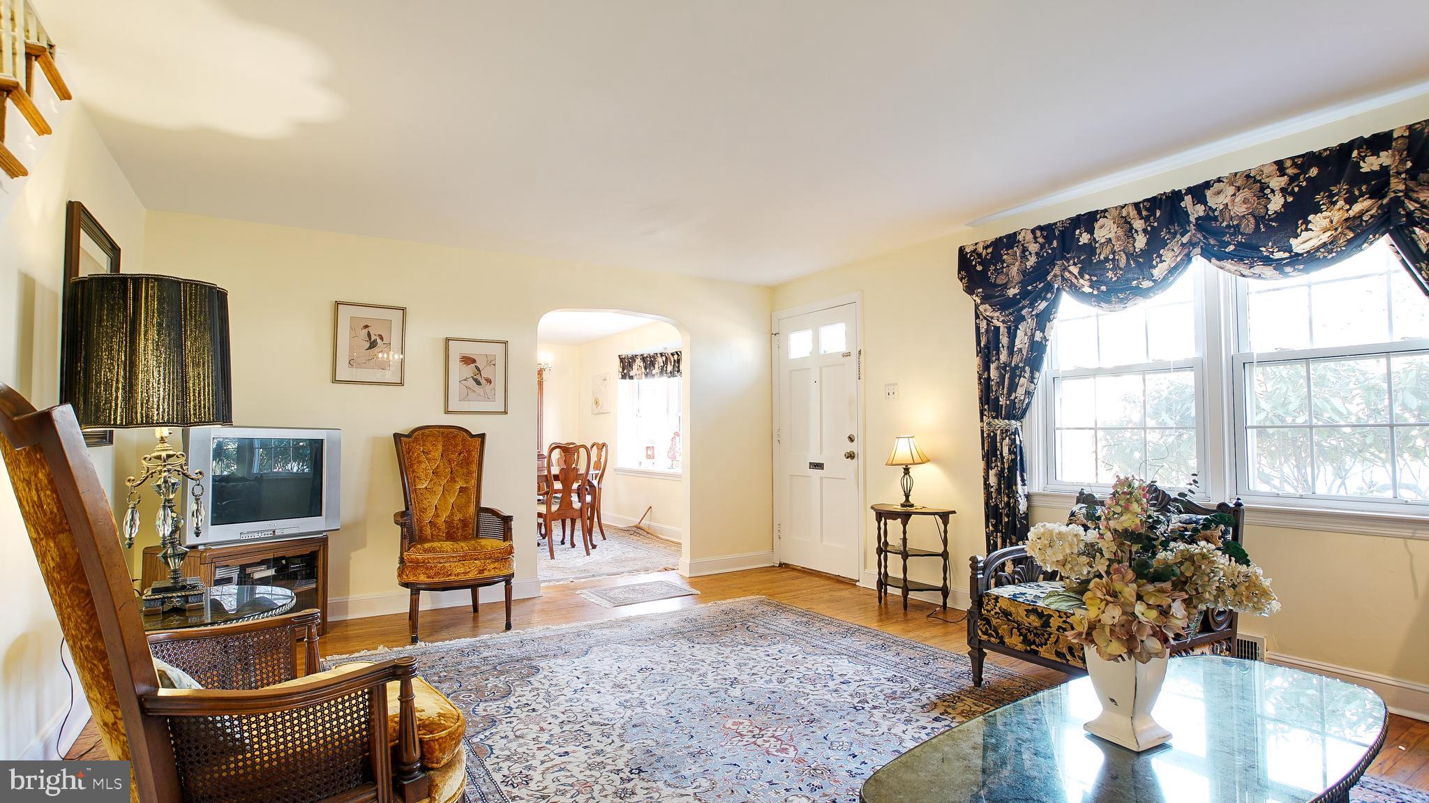 122 Heatherwood Road Havertown, PA 19083 - Photo 3 of 19 Gallery Image 3