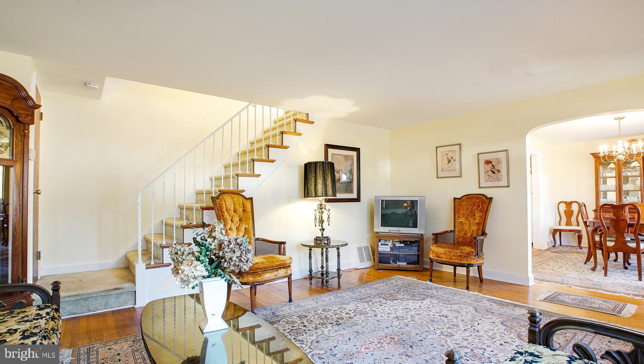 122 Heatherwood Road Havertown, PA 19083 - Photo 4 of 19 Gallery Image 4