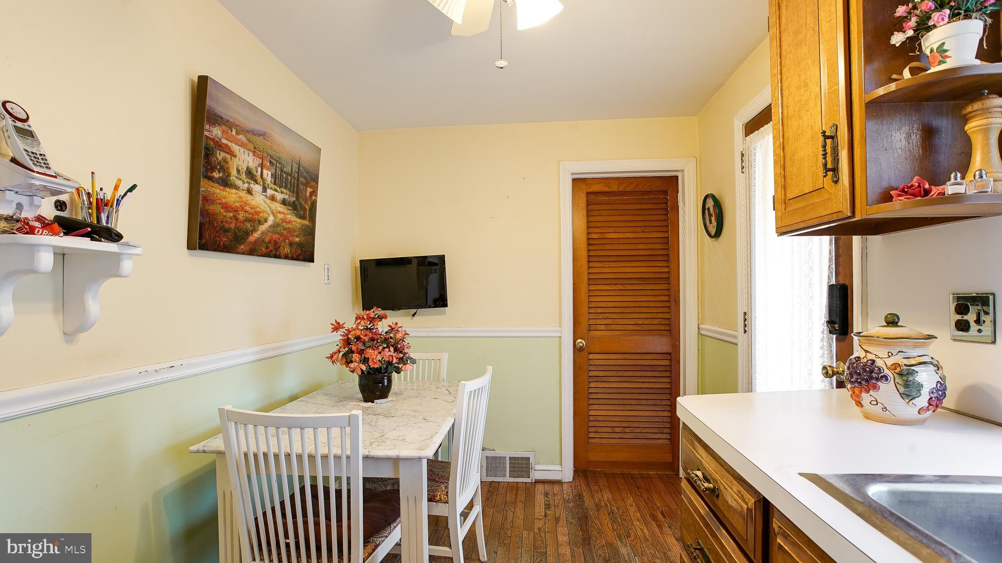 122 Heatherwood Road Havertown, PA 19083 - Photo 8 of 19 Gallery Image 8