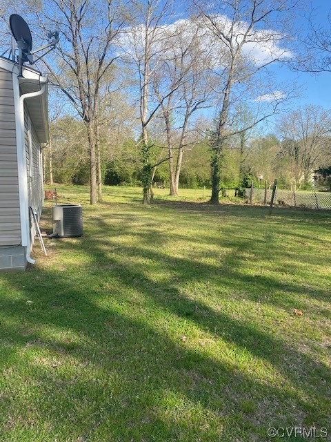 142 Samford Street Alberta, VA 23821 - Photo 19 of 24 a view of yard with an trees