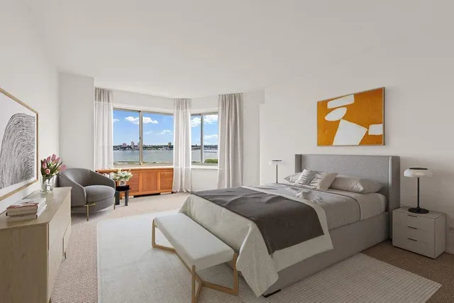 $2,350,000 | 60 Riverside Drive, Unit 19C | Upper West Side