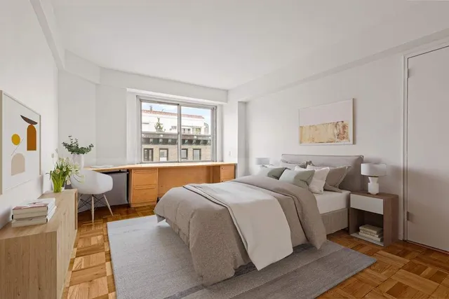 $2,350,000 | 60 Riverside Drive, Unit 19C | Upper West Side