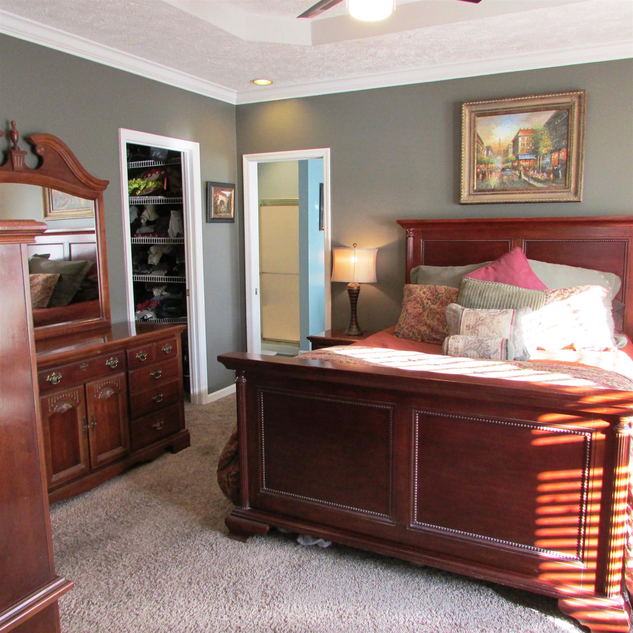 133 Lake Wood Road Lebanon, TN 37087 - Photo 11 of 30 ...And room for large furniure.
