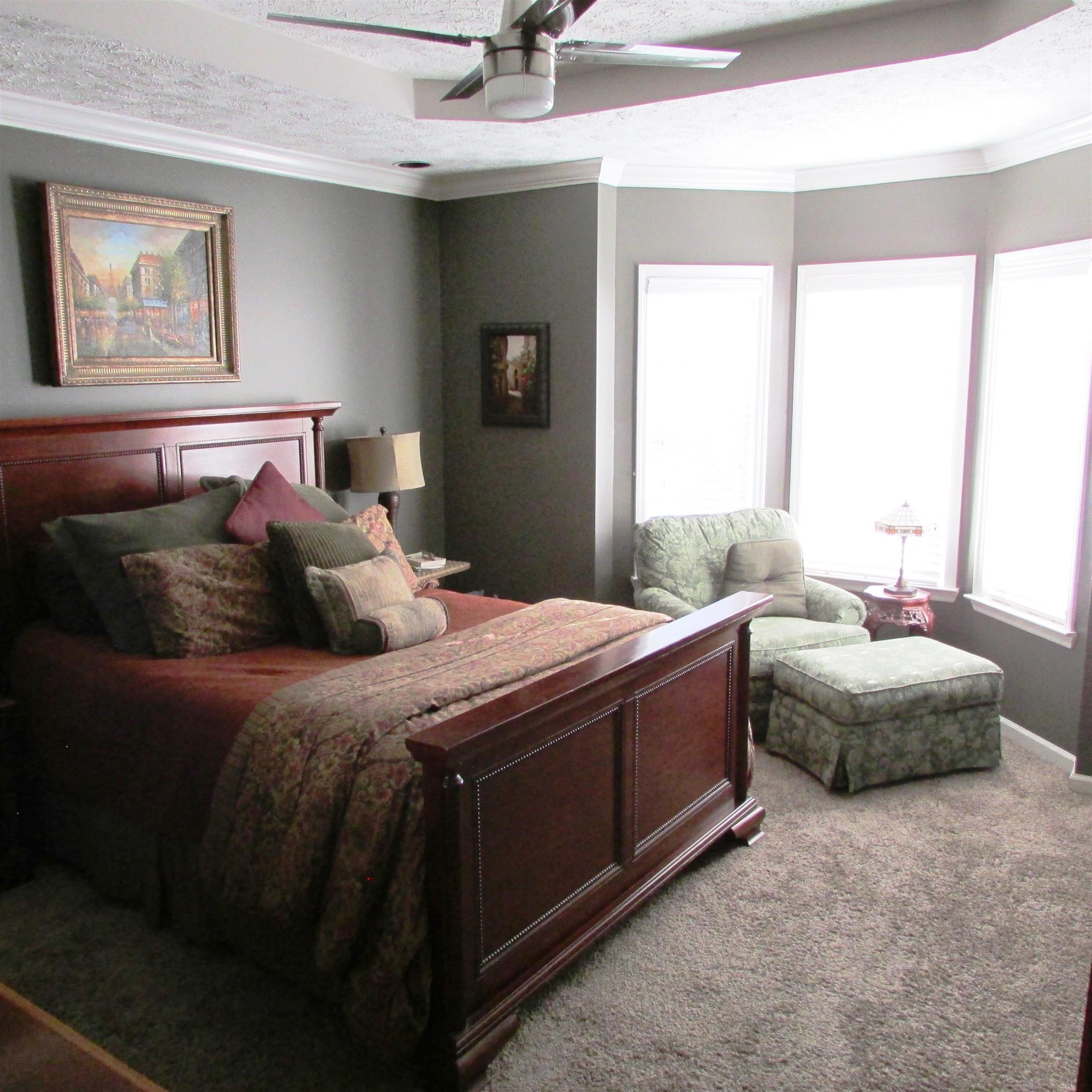 133 Lake Wood Road Lebanon, TN 37087 - Photo 10 of 30 A huge master bedroom has a seating area.....