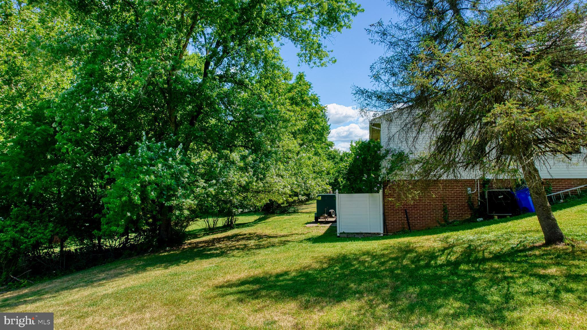 5203 New Design Road Frederick, MD 21703 - Photo 14 of 75 Side