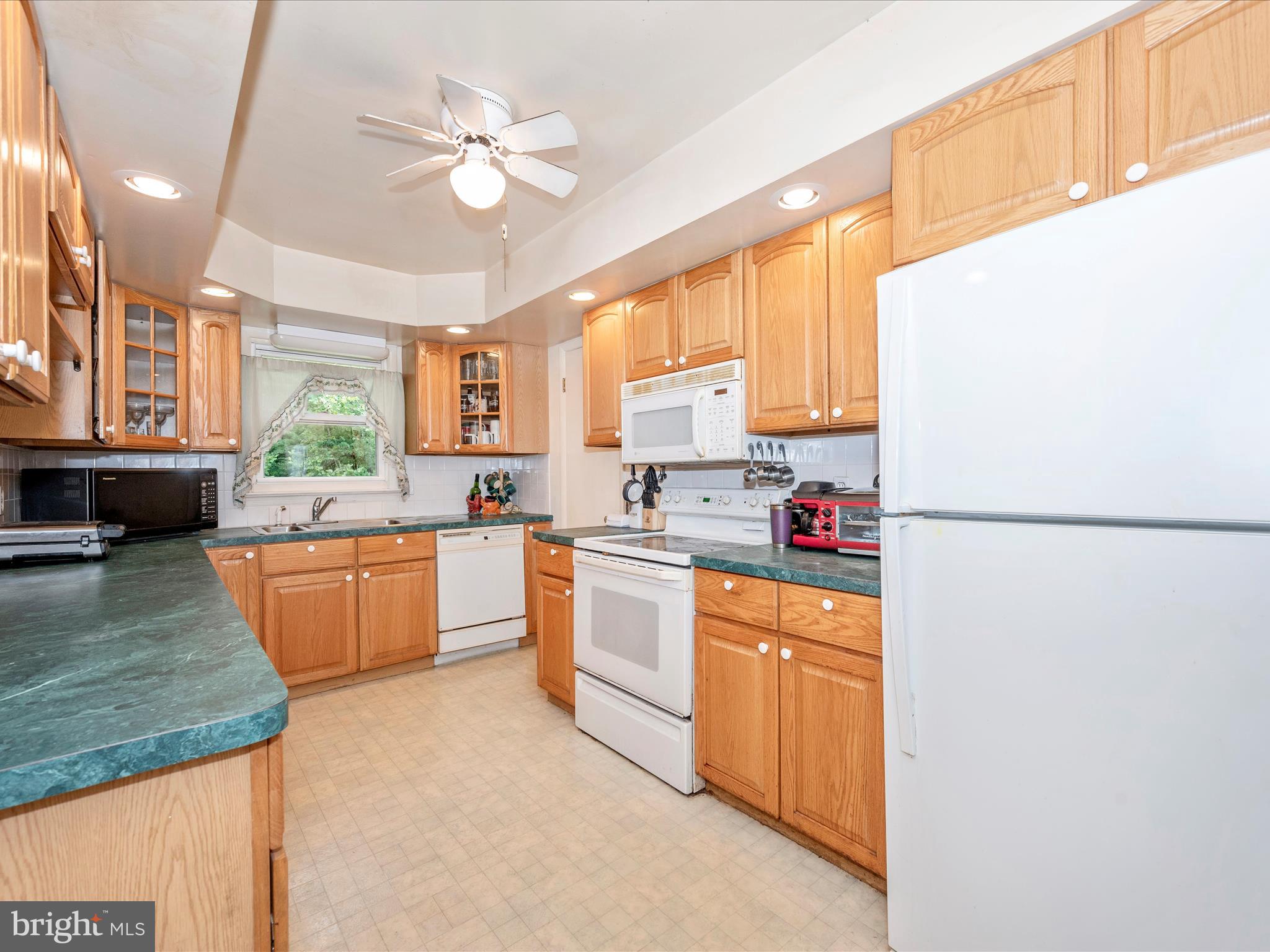 5203 New Design Road Frederick, MD 21703 - Photo 30 of 75 Kitchen