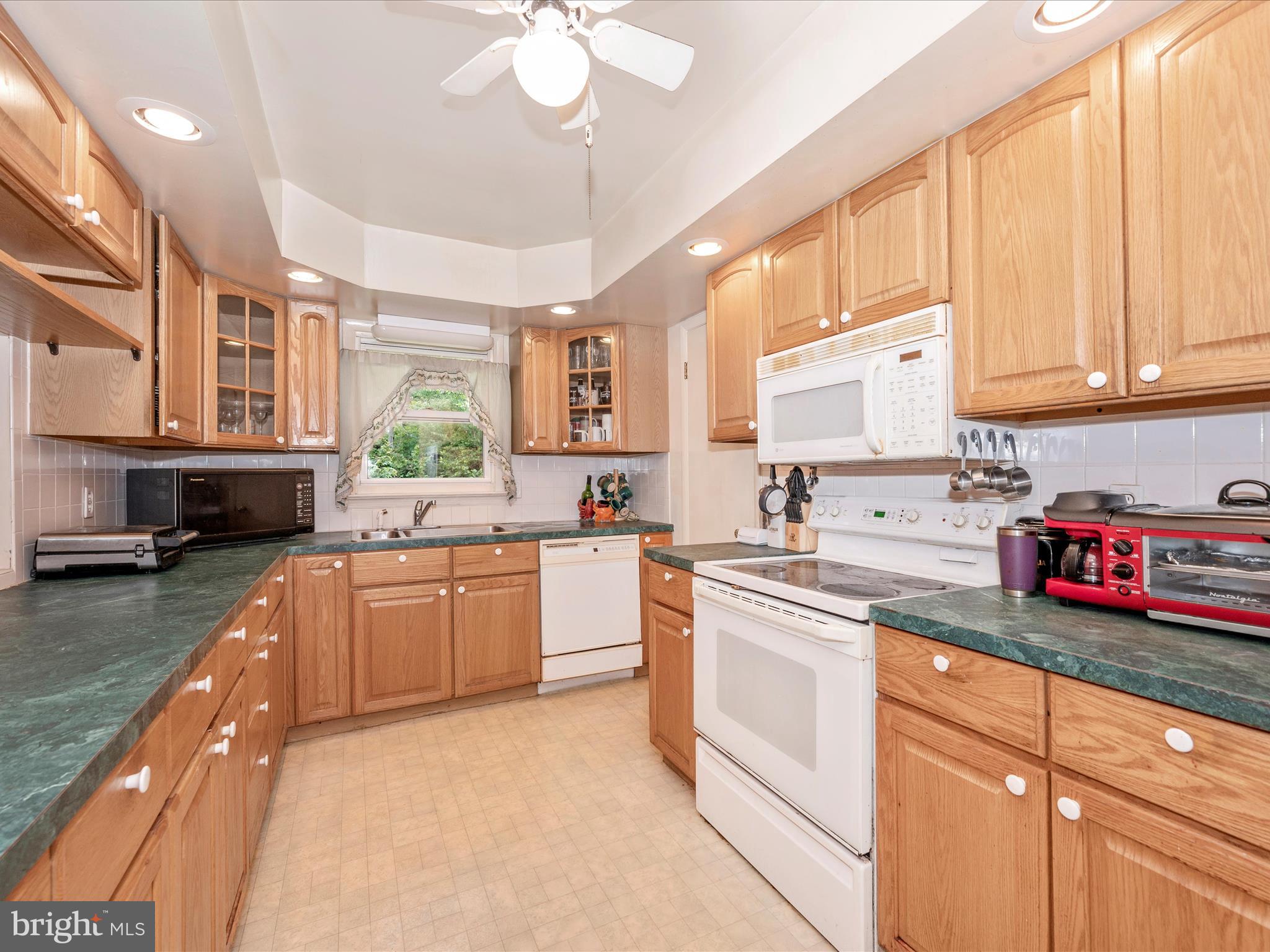 5203 New Design Road Frederick, MD 21703 - Photo 33 of 75 Kitchen