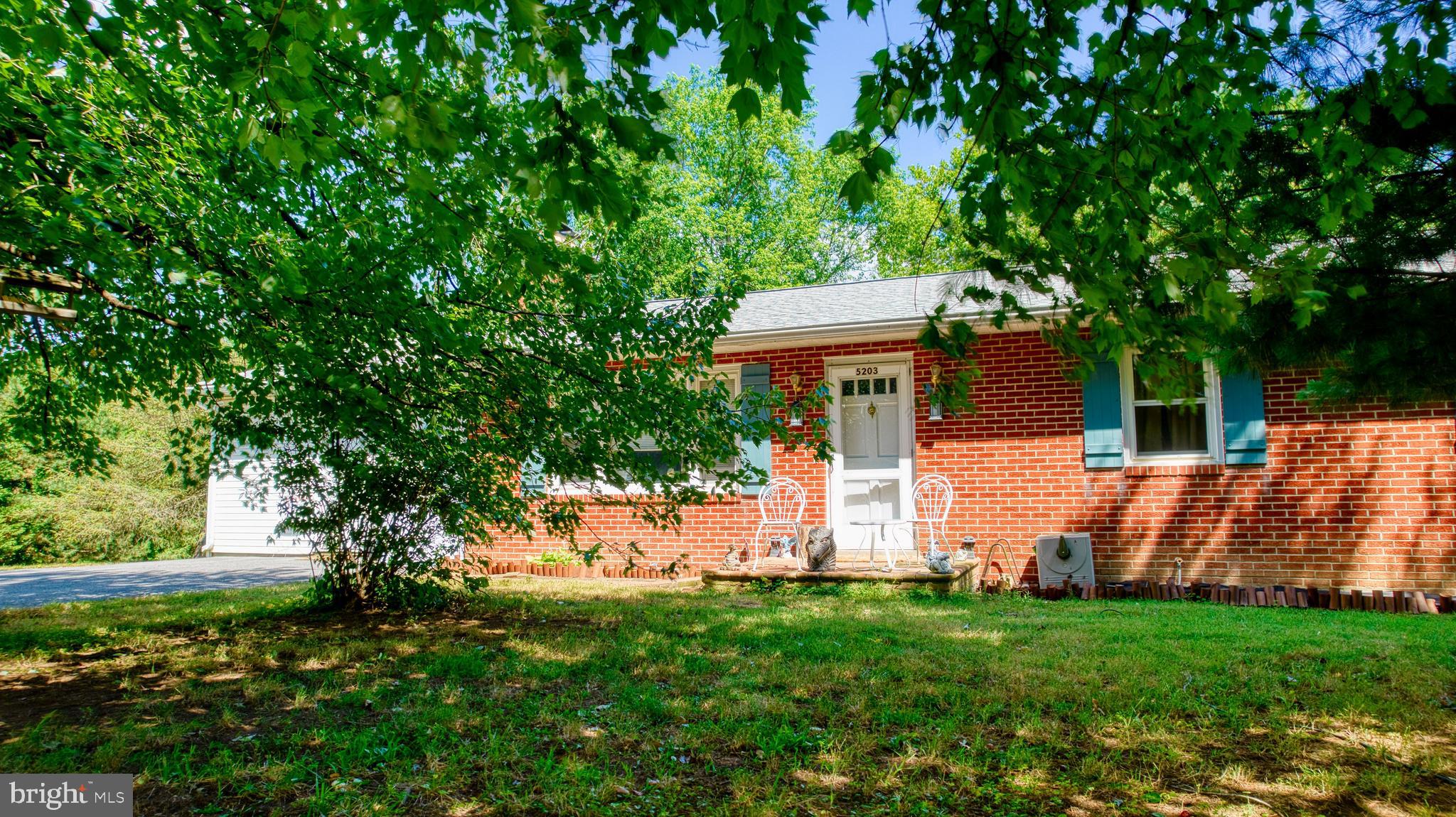 5203 New Design Road Frederick, MD 21703 - Photo 9 of 75 Large driveway
