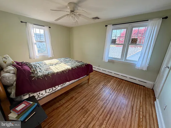 $3,100 | 757 Starr Street, Phoenixville, PA 19460