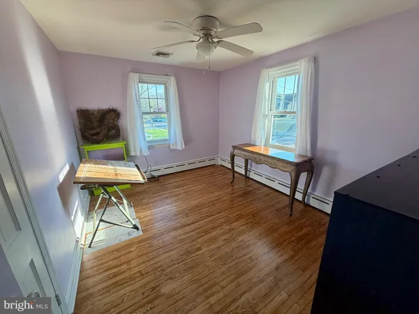 $3,100 | 757 Starr Street, Phoenixville, PA 19460
