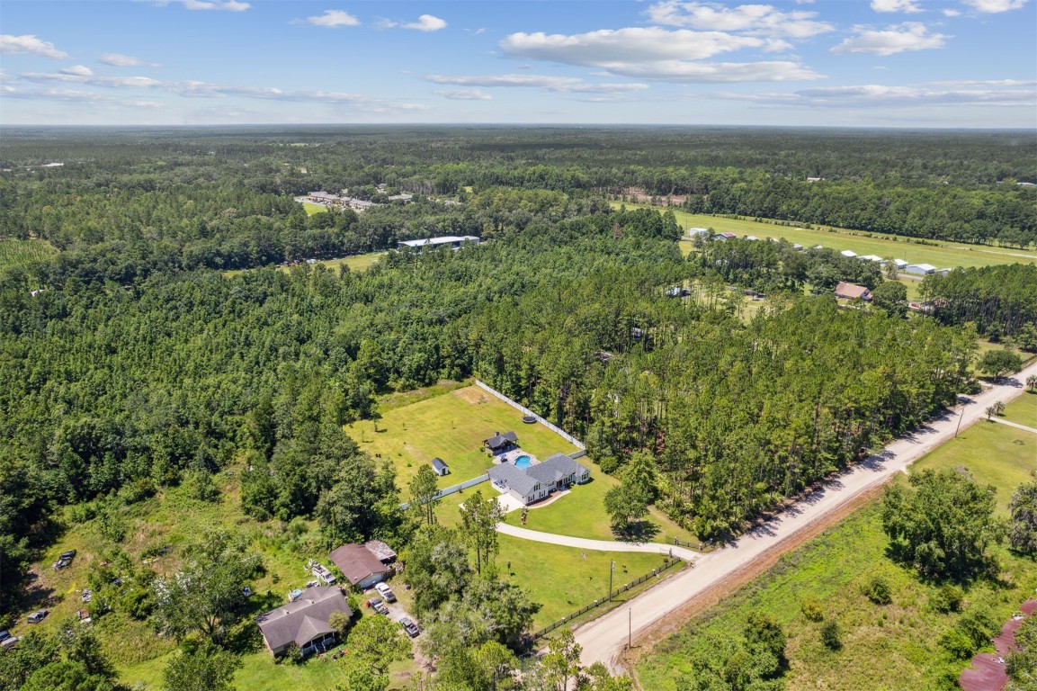 37221 Poole Road Hilliard, FL 32046 - Photo 34 of 67