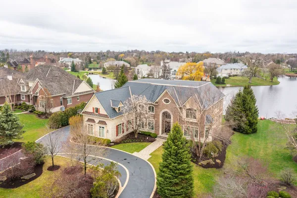 $2,550,000 | 435 Winfield Lane, Inverness, IL 60010