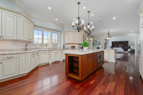 $2,550,000 | 435 Winfield Lane, Inverness, IL 60010