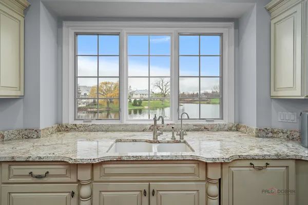$2,550,000 | 435 Winfield Lane, Inverness, IL 60010