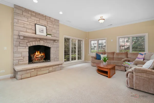 $2,550,000 | 435 Winfield Lane, Inverness, IL 60010