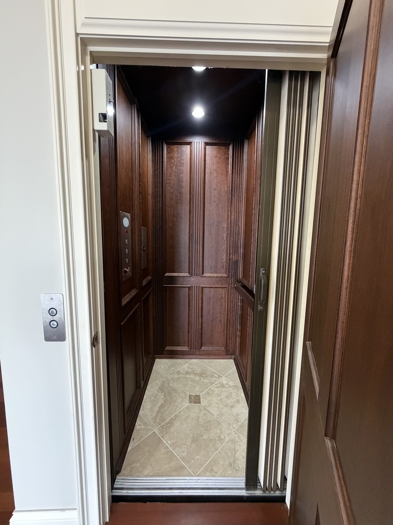 435 Winfield Lane Inverness, IL 60010 - Photo 57 of 73