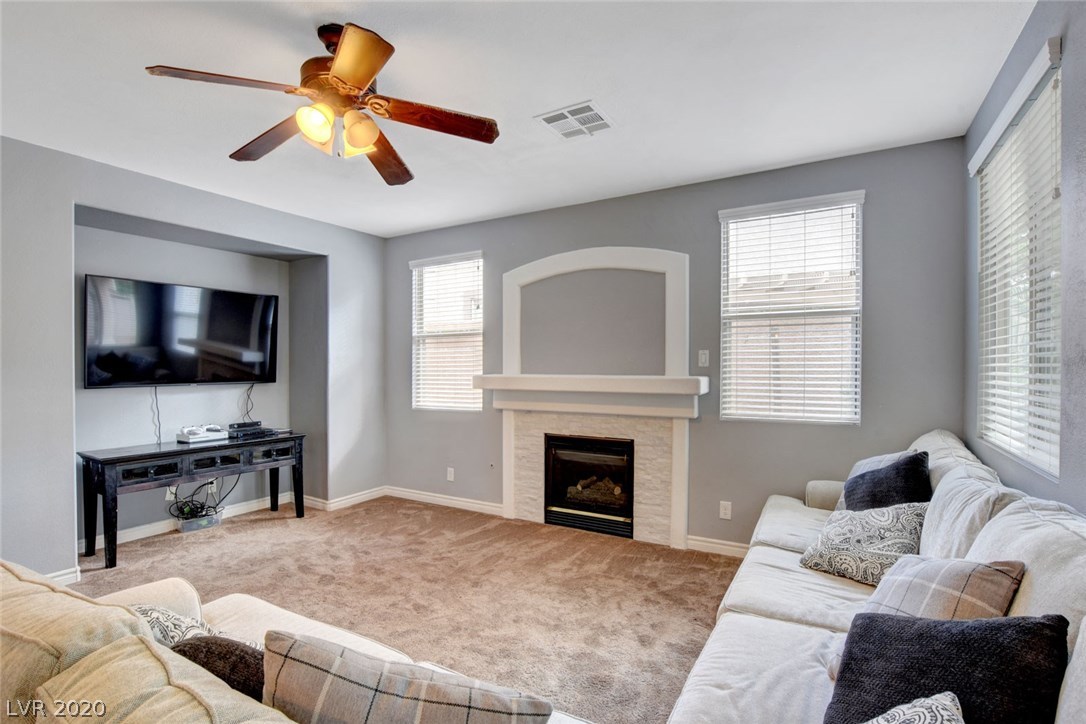 2000 Thunder Ridge Circle Henderson, NV 89012 - Photo 11 of 50 Gallery Image 11