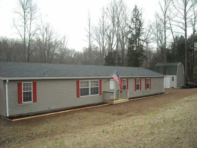 1008 Perry Road Chapmansboro, TN 37035 - Photo 1 of 20 Front view