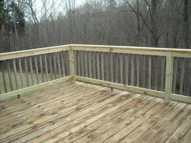 1008 Perry Road Chapmansboro, TN 37035 - Photo 17 of 20 Rear Deck