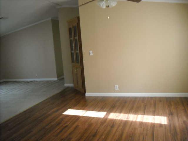 1008 Perry Road Chapmansboro, TN 37035 - Photo 7 of 20 Large dining area