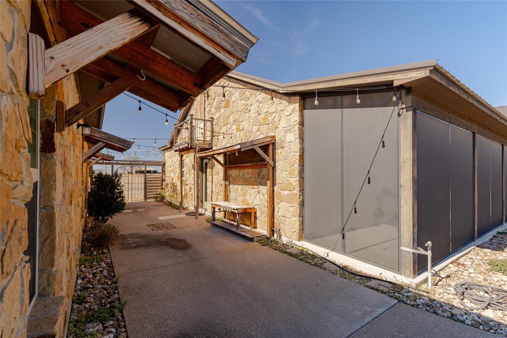 1433 County Road 1180 Decatur, TX 76234 - Photo 30 of 36