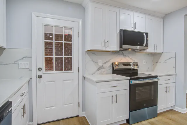 $340,000 | 1 Fanwood Road, Goose Creek, SC 29445