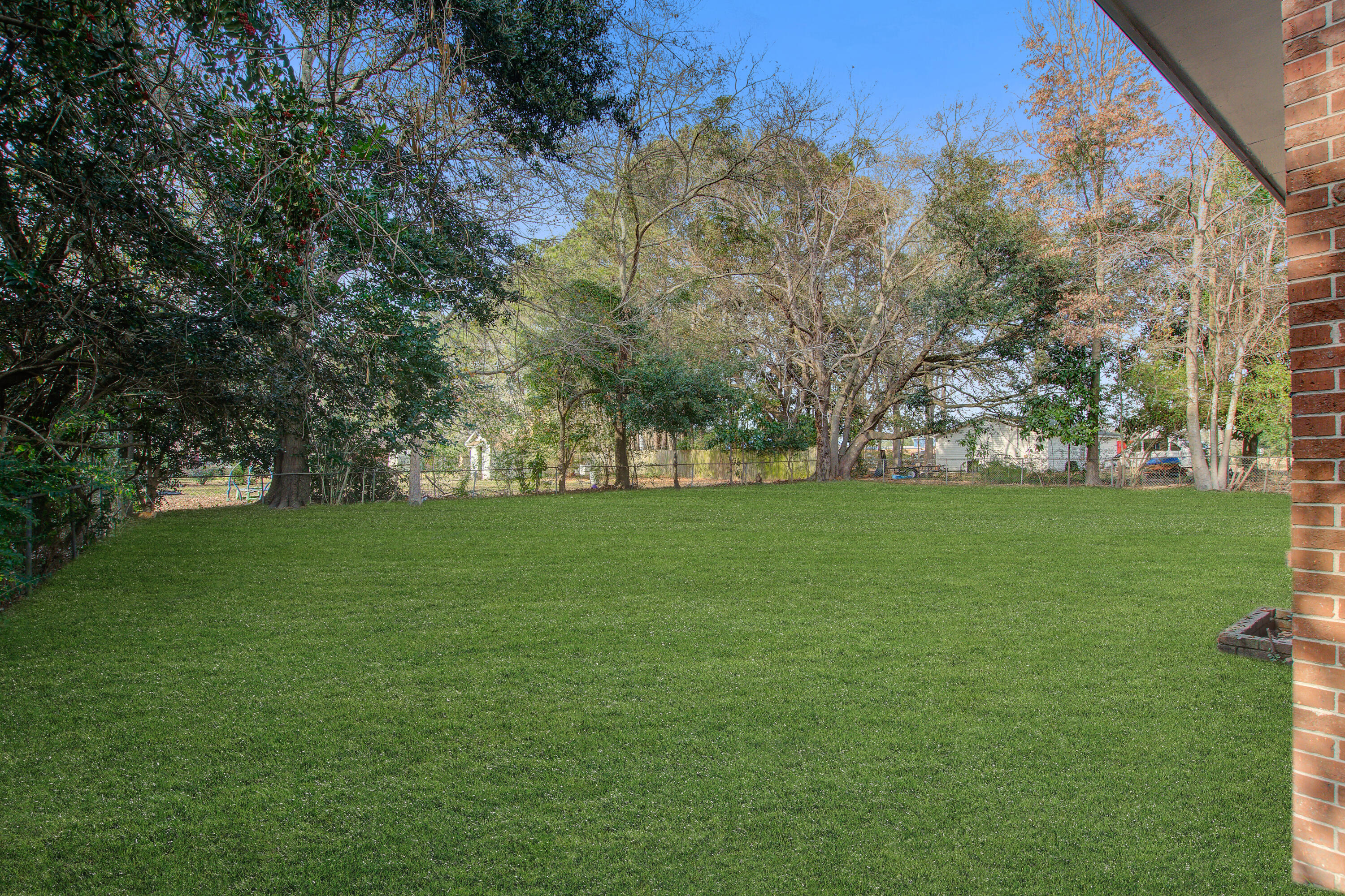 1 Fanwood Road Goose Creek, SC 29445 - Photo 4 of 25 1 Fanwood (4)