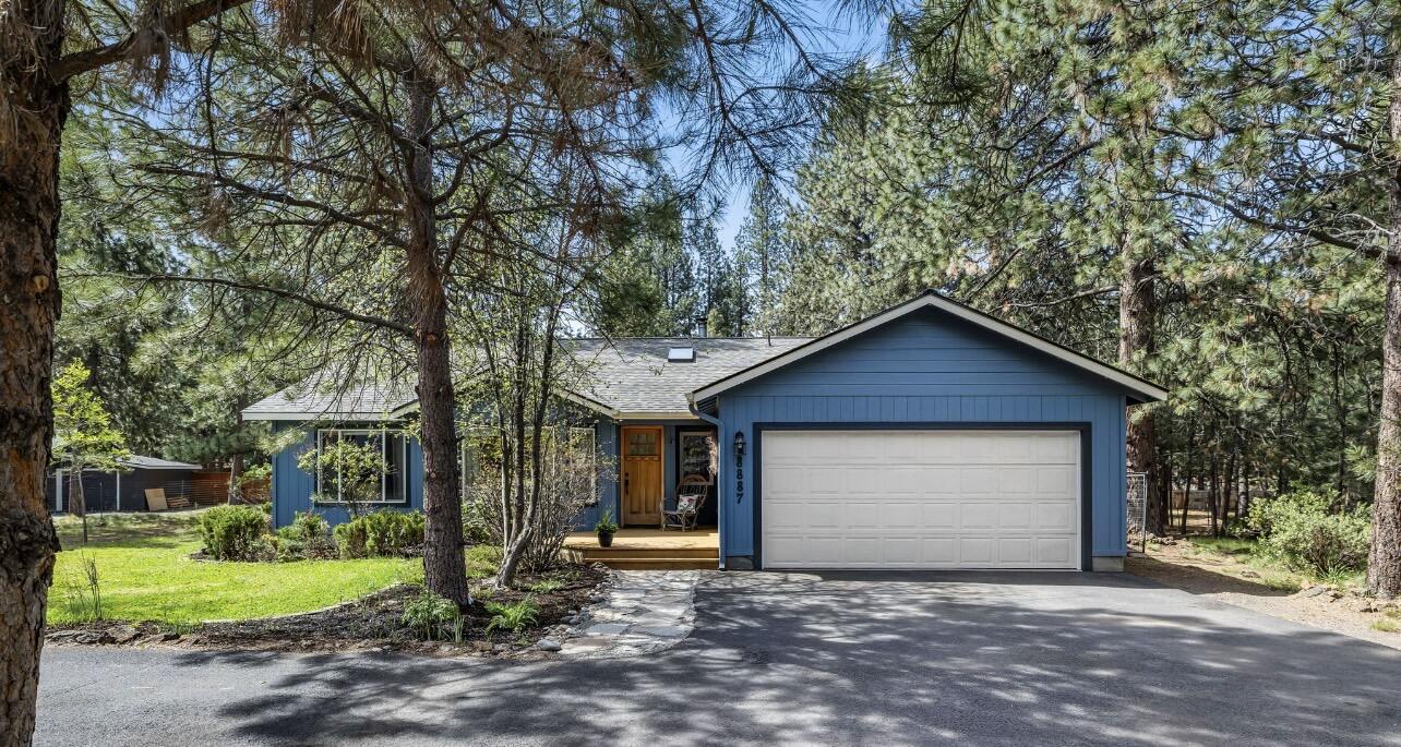 18887 Choctaw Road Bend, OR 97702 - Photo 1 of 38 1 acre of 1 Level Living!
